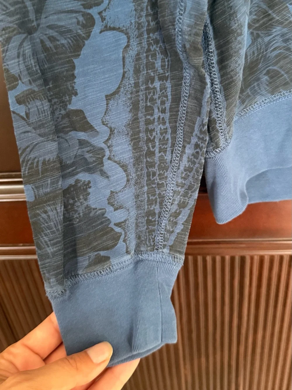 LUCKY BRAND Men’s Hawaiian Print Cotton Blend Boho Floral Light Sweatshirt Size